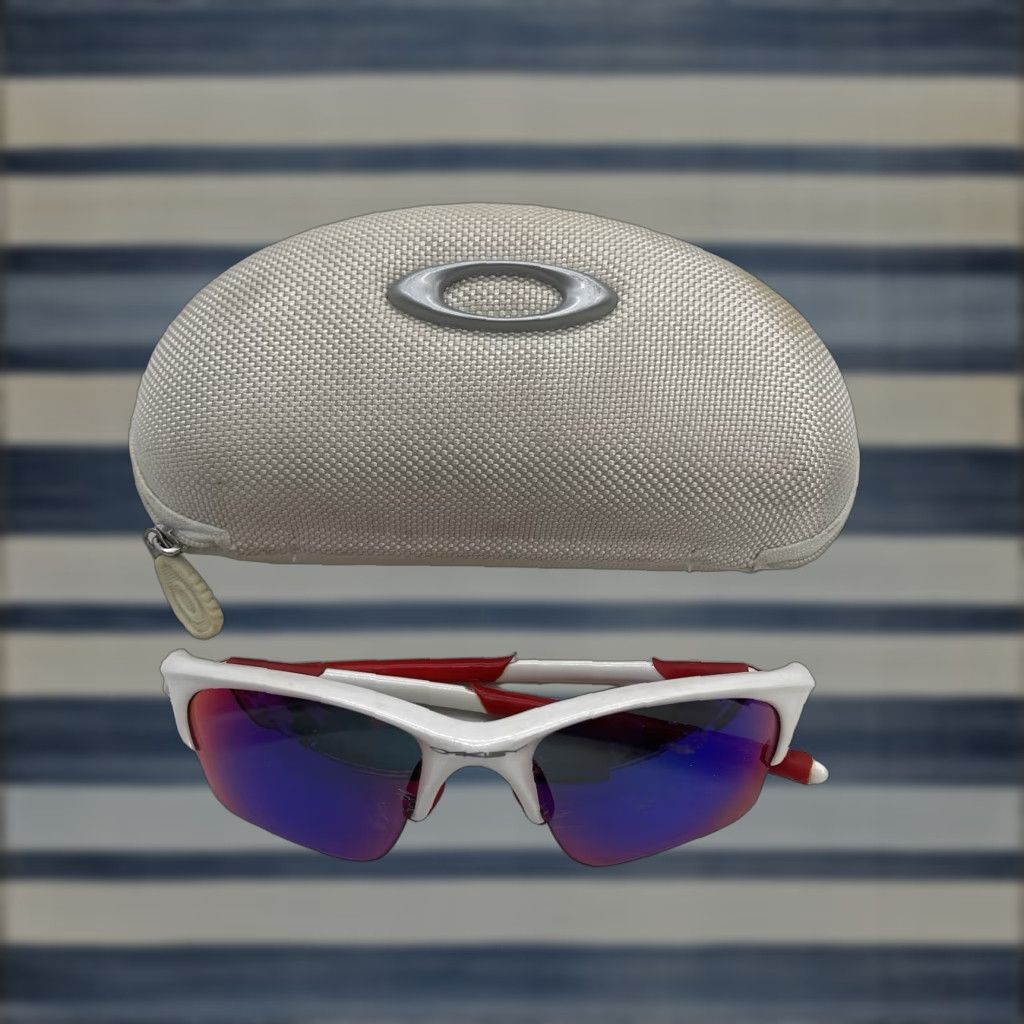 Oakley OAKLEY Sunglasses Flak White Polarized Gray Lens Case Good Condition Read Size ONE SIZE - 1 Thumbnail