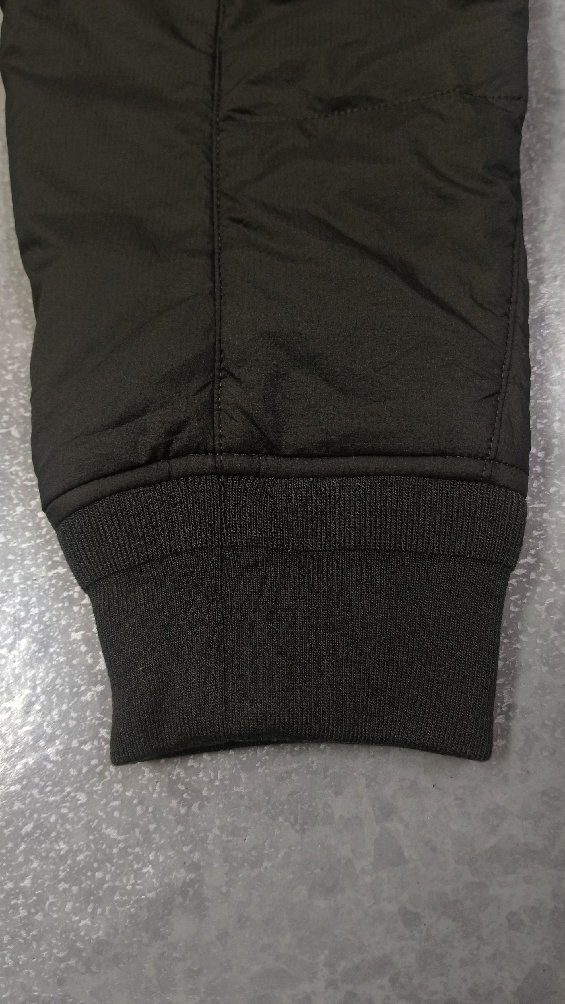 Uniqlo × White Mountaineering Uniqlo White Mountaineering Recycled Hybrid Down Jacket Size US S / EU 44-46 / 1 - 5 Thumbnail