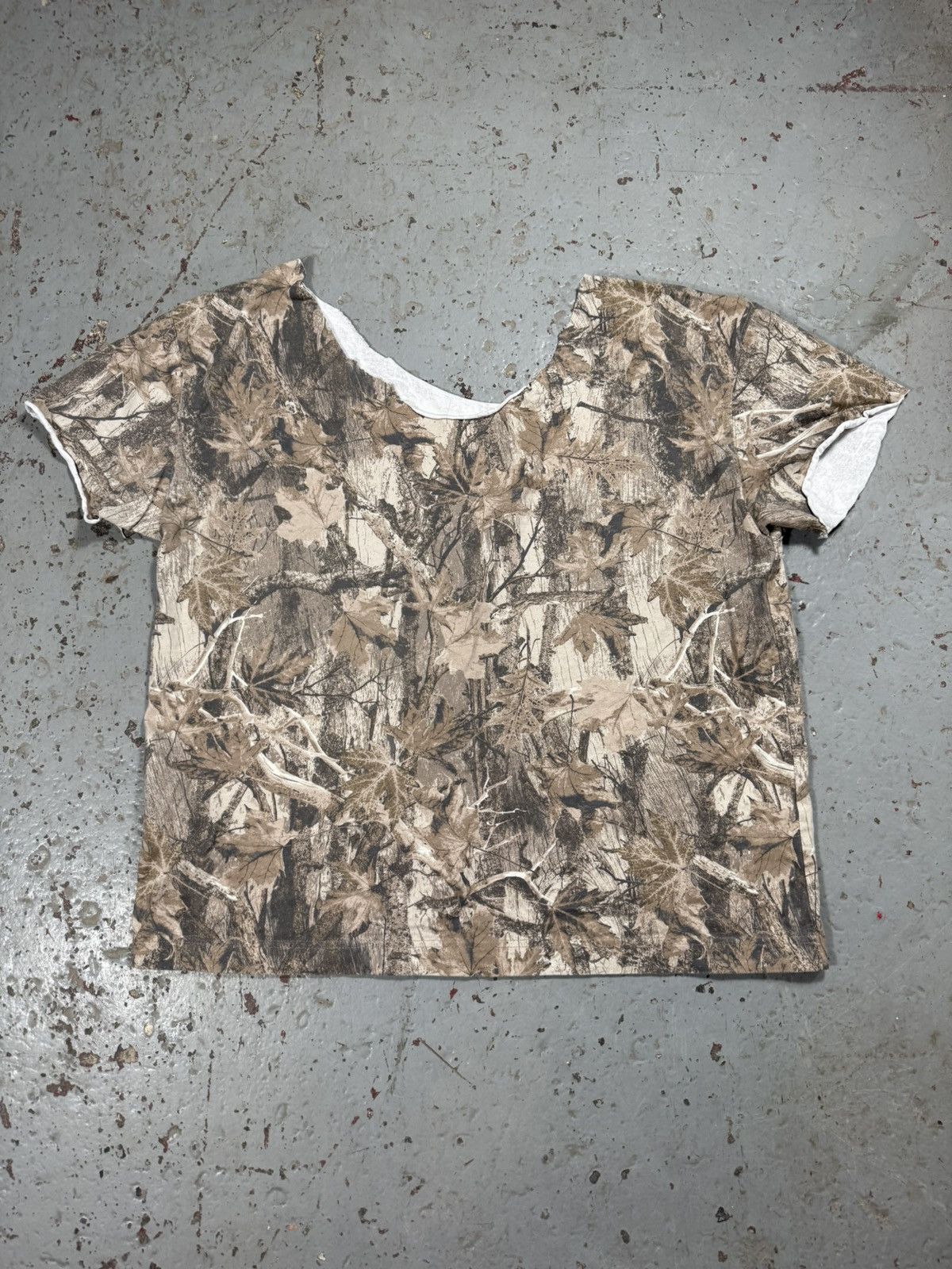 Vintage Vintage Thrashed Realtree Tee Size US XL / EU 56 / 4 - 5 Thumbnail