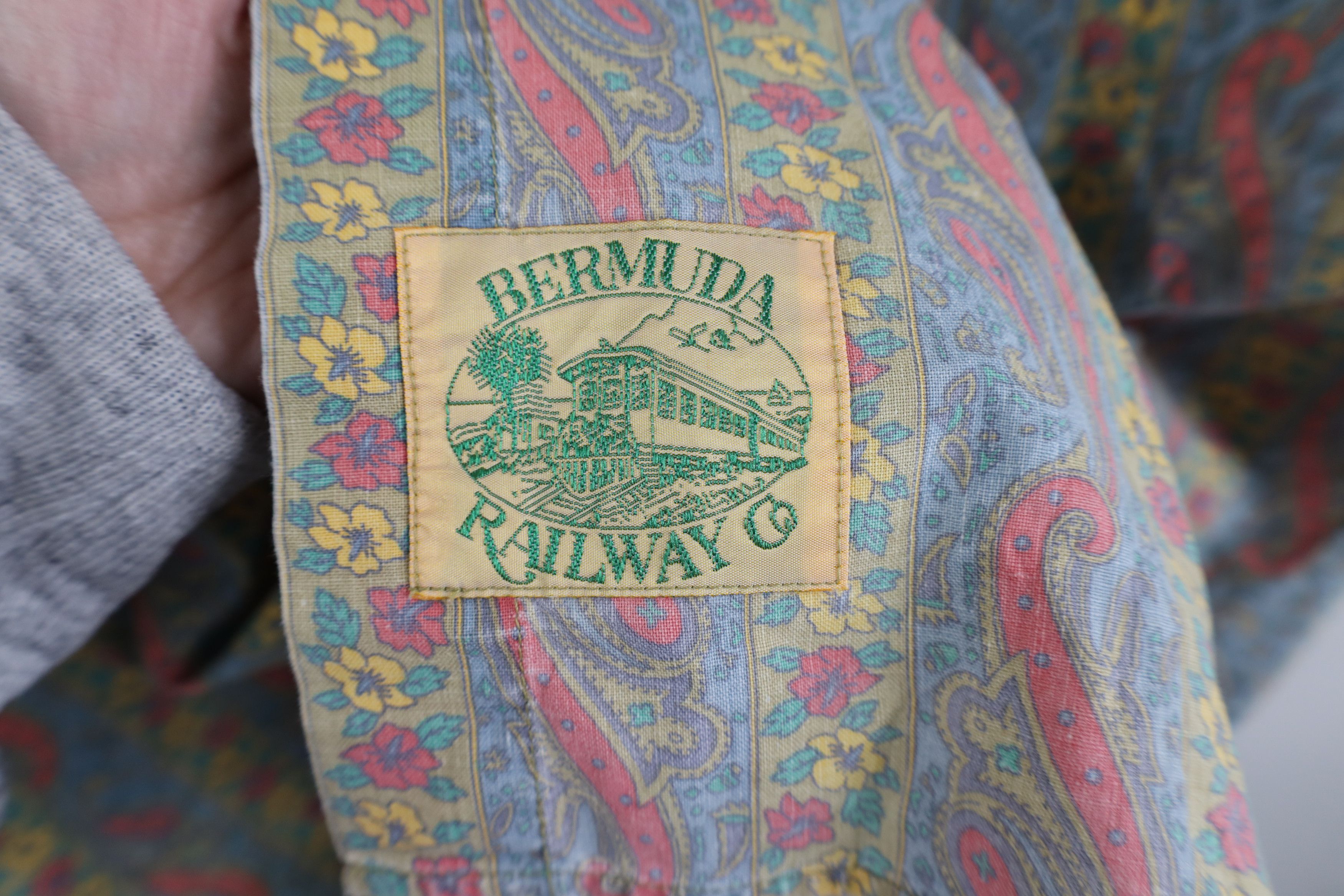 Vintage Vintage 90s Streetwear Flower Paisley Baggy Button Shirt Size US XL / EU 56 / 4 - 4 Thumbnail