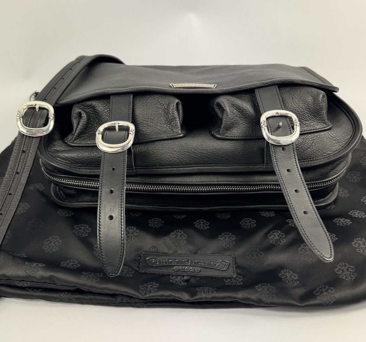 Chrome Hearts CROSS BODY GUNSLINGER MESSENGER BAG Size ONE SIZE - 4 Thumbnail