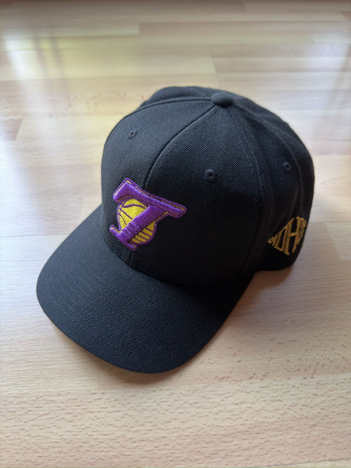 Other KTH Kill The Hype LA Lakers Snapback Hat Size ONE SIZE - 1 Thumbnail