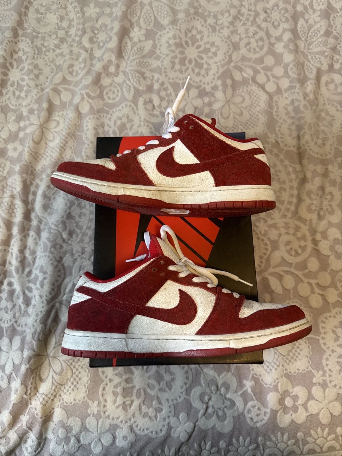 Nike Nike dunk low premium sb ‘valentine’s day 2014’ Size US 11 / EU 44 - 2 Thumbnail