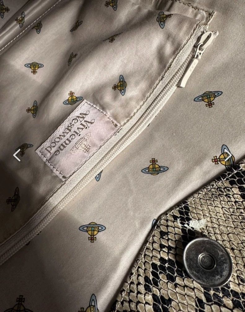 Vivienne Westwood Vivienne Westwood size os Snake skull pendant handbag Size ONE SIZE - 3 Thumbnail