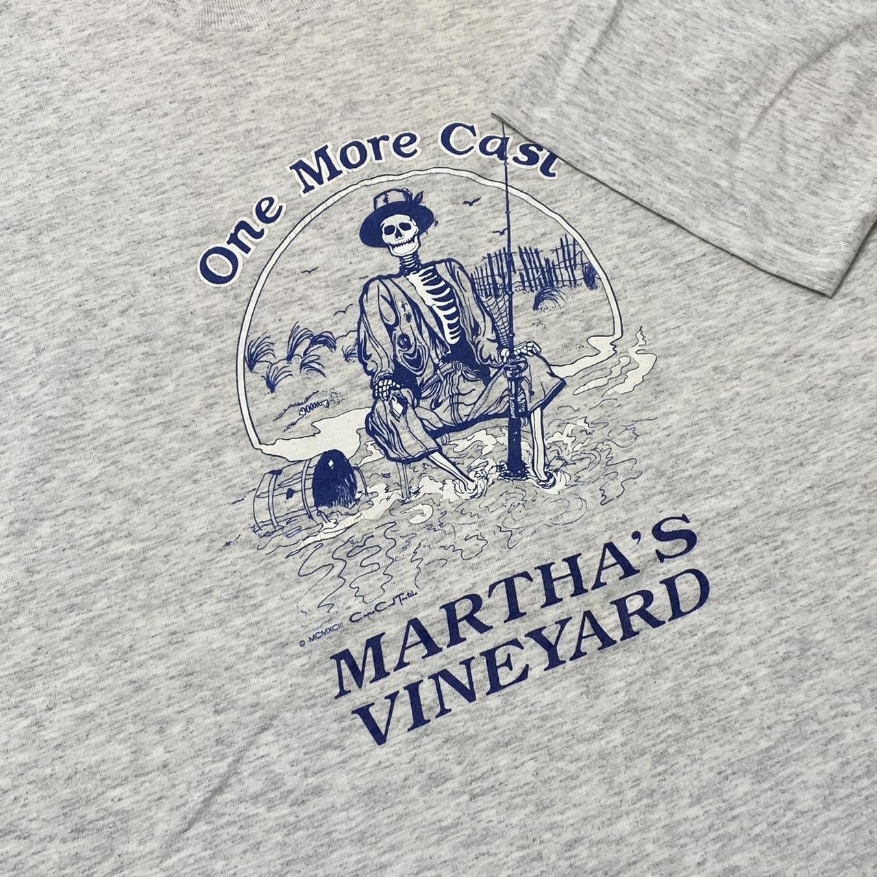 Fruit Of The Loom Vintage Martha's Vineyard Gray Skeleton Fishing Tee Size 2XL Size US XXL / EU 58 / 5 - 3 Thumbnail