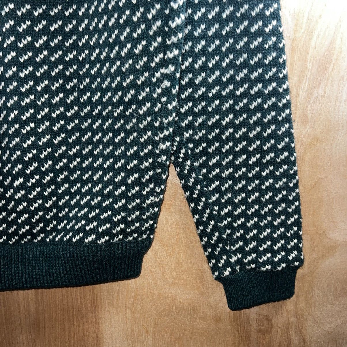 Roots VINTAGE 80s ROOTS NORWEGIAN WOOL BLEND KNIT SWEATER Size US L / EU 52-54 / 3 - 4 Thumbnail