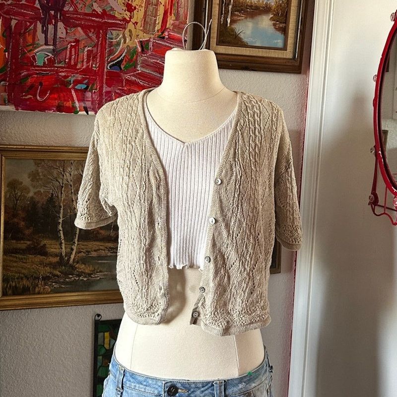 Ann Taylor ann taylor beige knit short sleeve cardigan Size L / US 10 / IT 46 - 1 Thumbnail