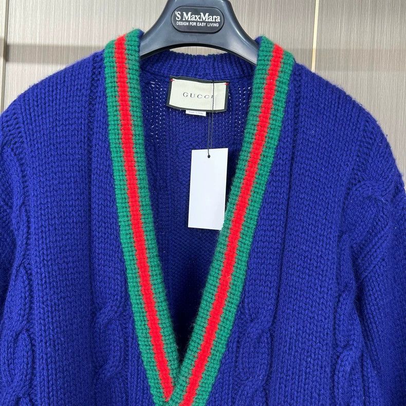 Gucci Gucci Embroidered letter rhinestone knitted cardigan 2504-N Size US S / EU 44-46 / 1 - 3 Thumbnail
