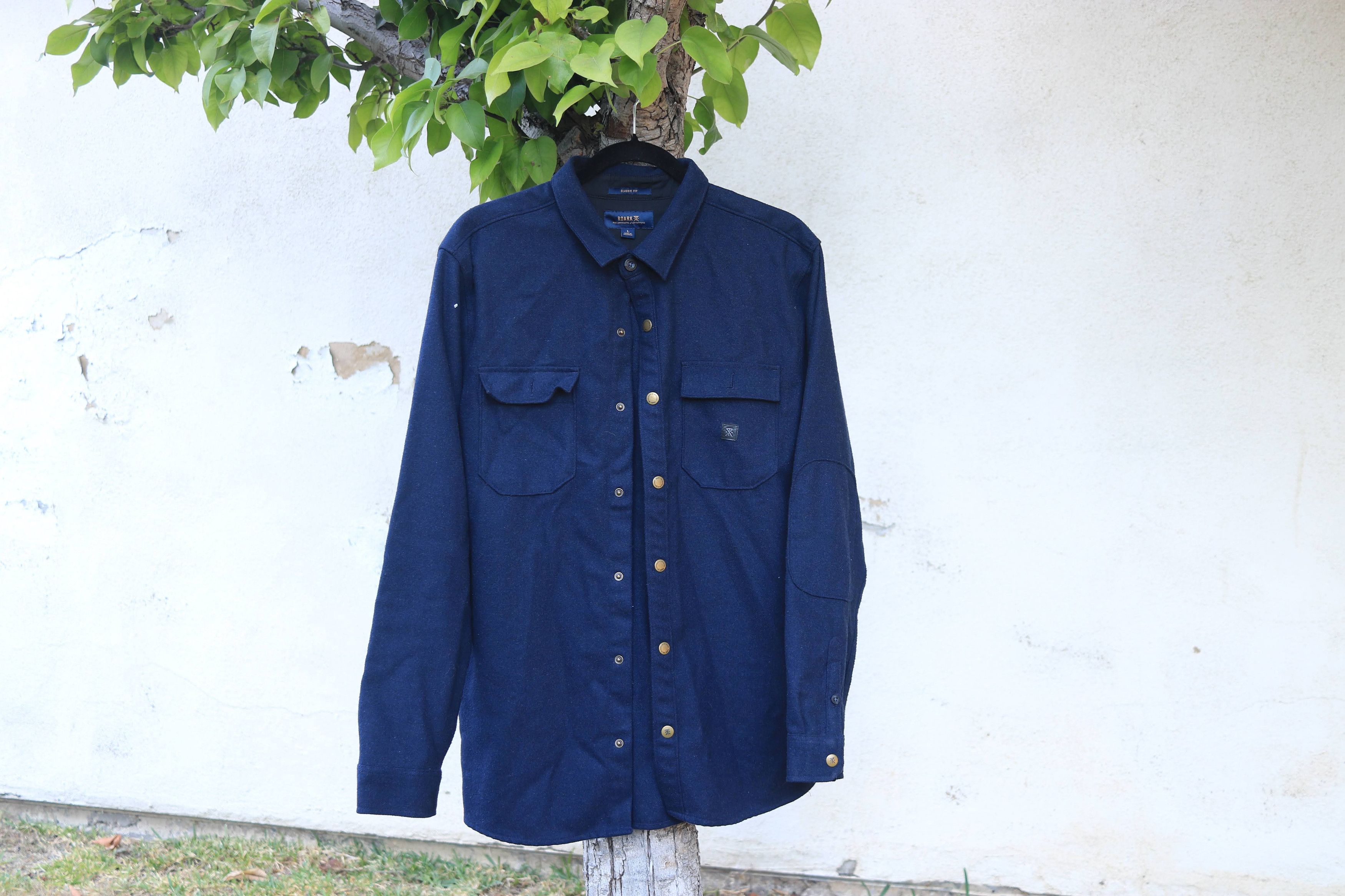 Roark Men's blue button up Roark size large Size US L / EU 52-54 / 3 - 1 Preview