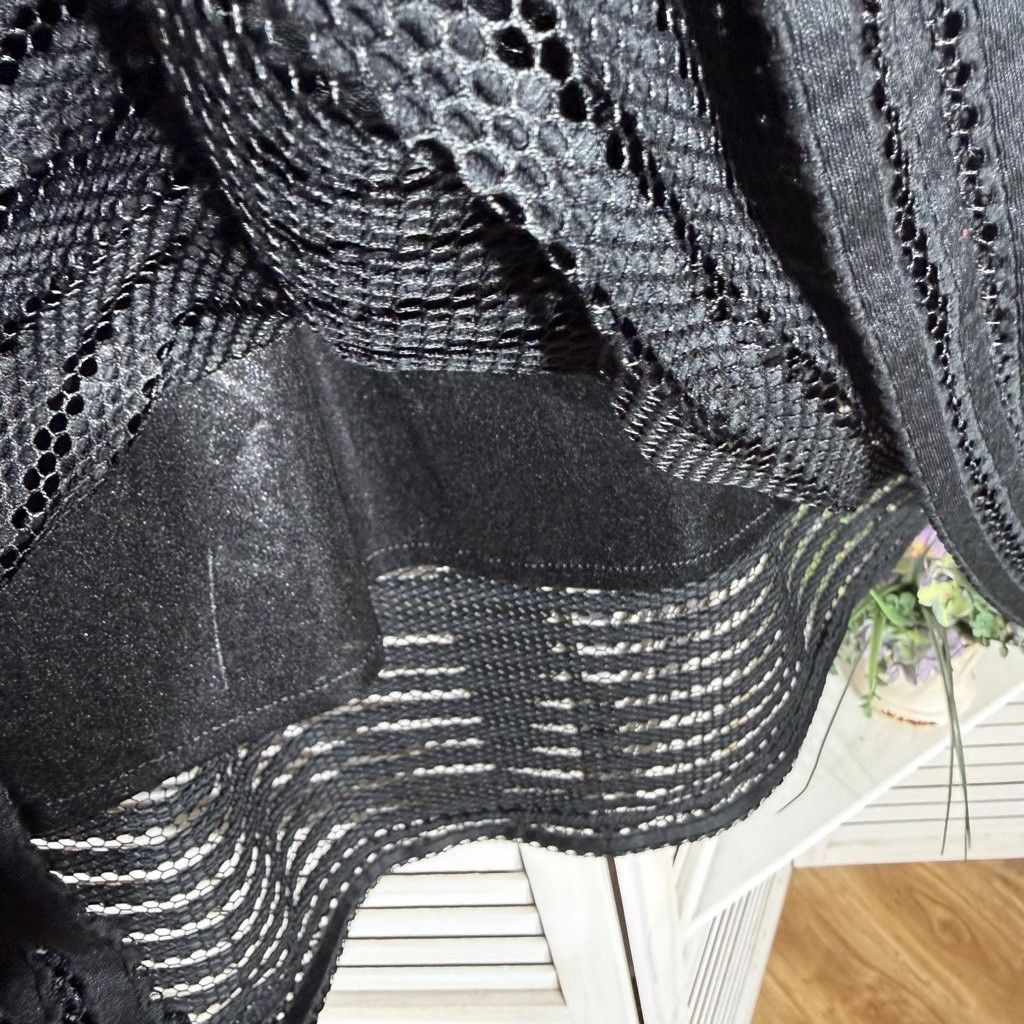Vintage black skirt full swing midi mesh semi sheer fully lined 6 Size 28" / US 6 / IT 42 - 4 Thumbnail