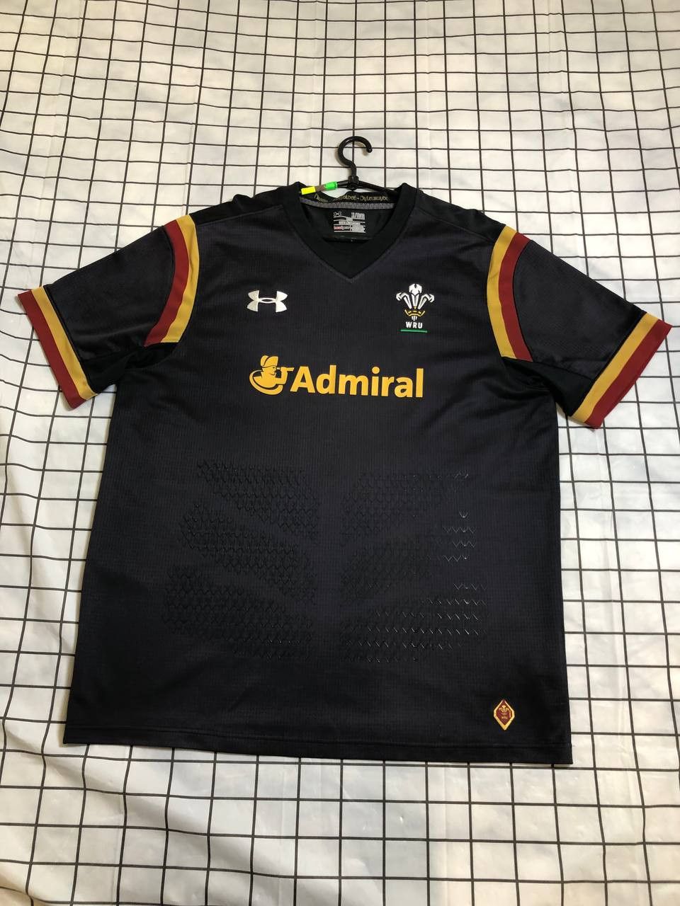 Under Armour Wales WRU Rugby Jersey Under Armour Admiral Fitted Top Size US XL / EU 56 / 4 - 1 Thumbnail