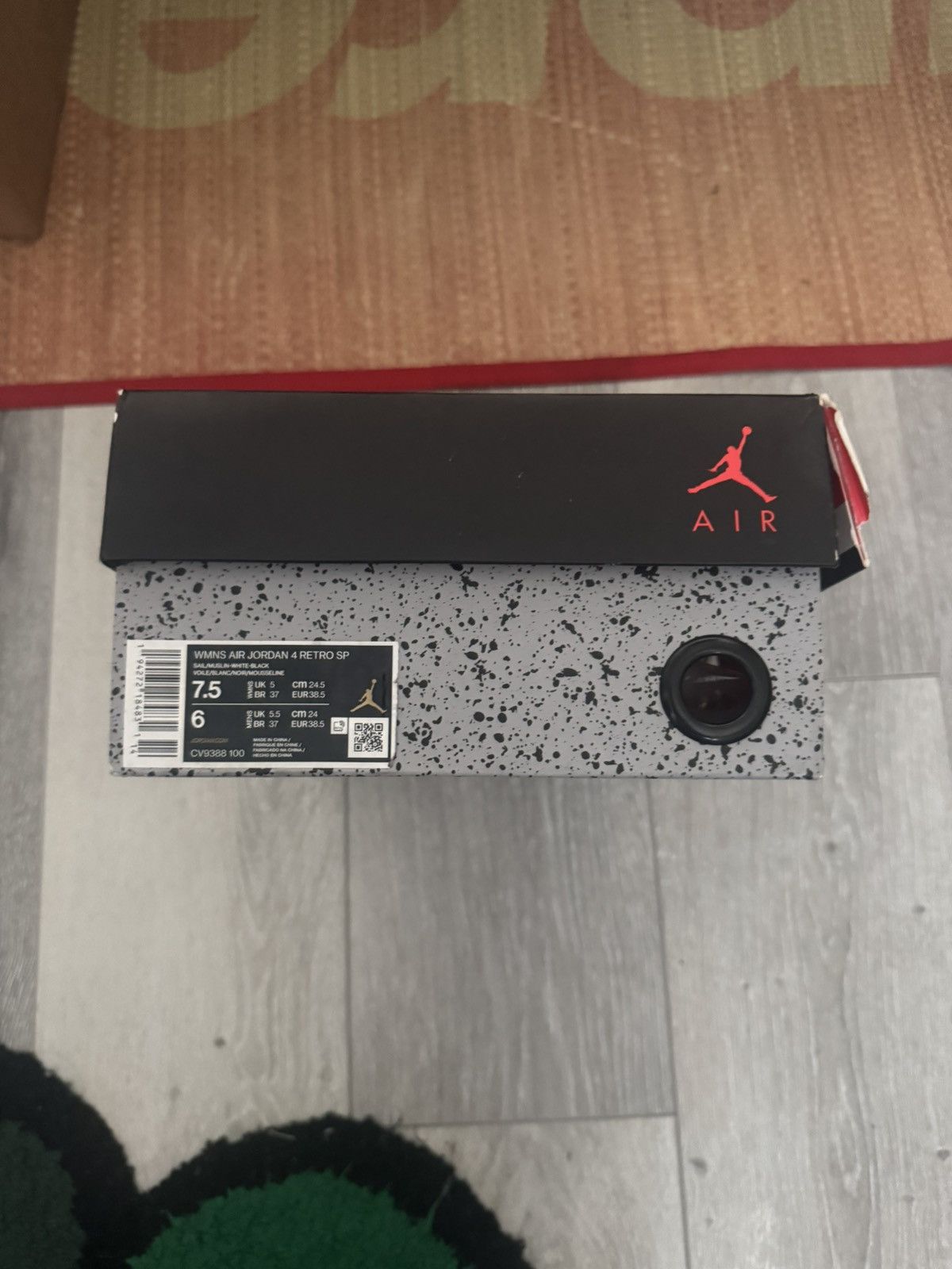 Jordan Brand × Off-White Air Jordan 4 Retro Off-White Sail US 6M/7.5W Used Size US 6 / EU 39 - 7 Thumbnail