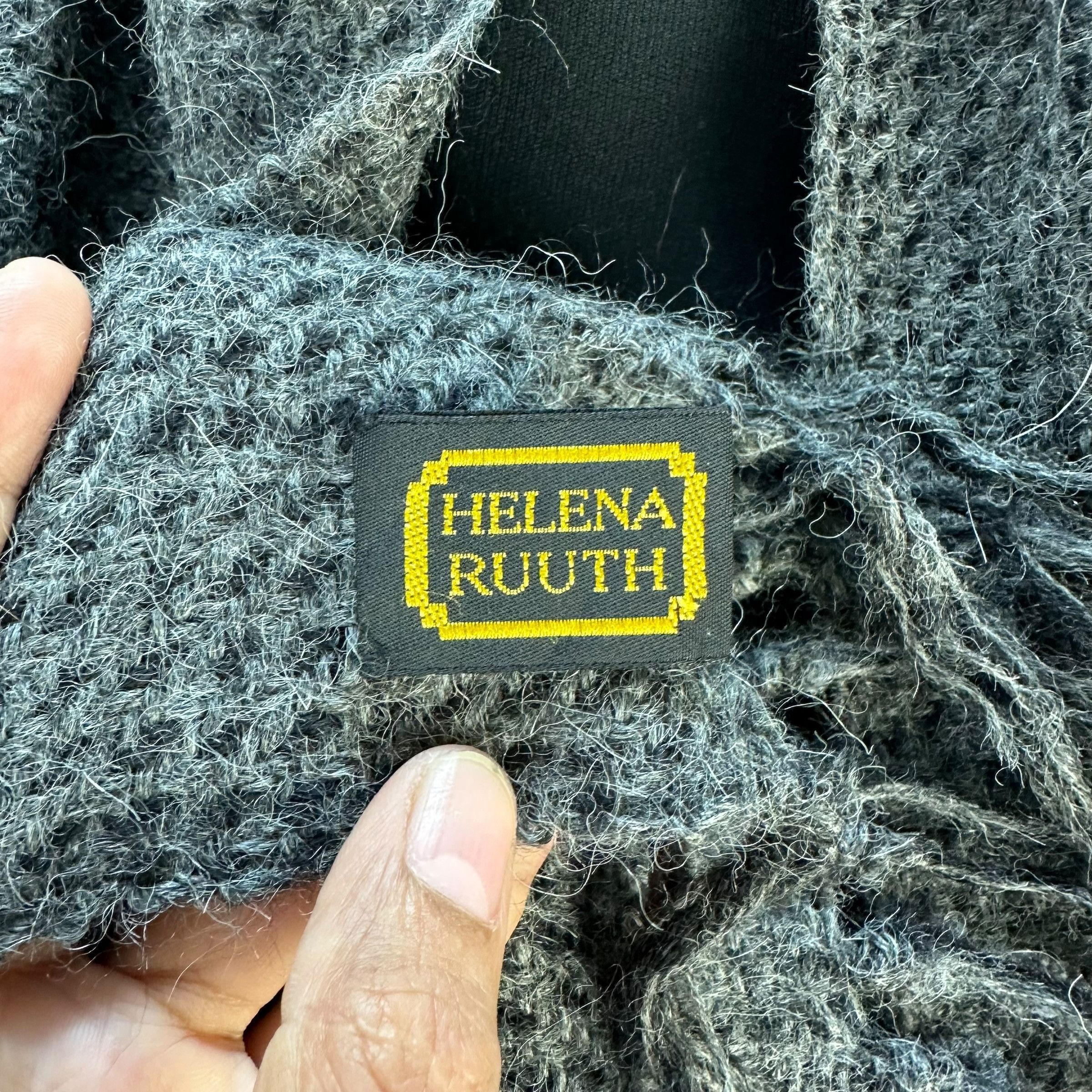 Japanese Brand HELENA RUUTH Handmade Muffler Neckwear Scarf #A68-1642 Size ONE SIZE - 5 Thumbnail