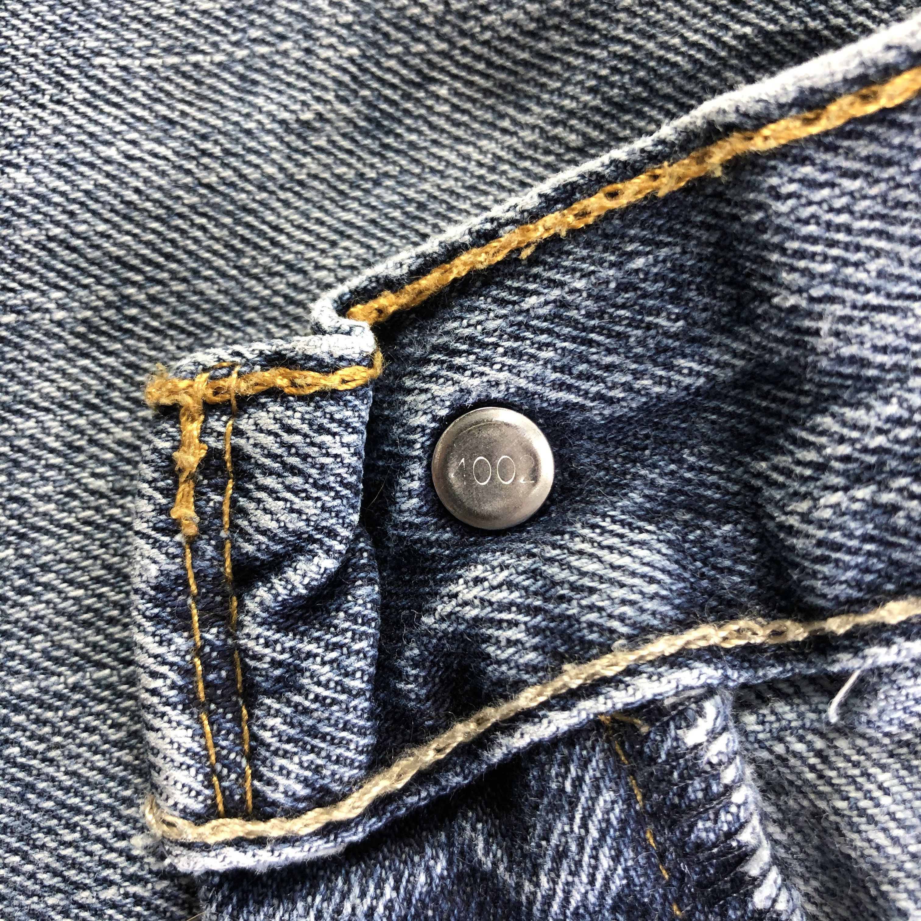 Levi's Vintage Levis 559 Jeans-J3542 Size US 39 - 9 Thumbnail