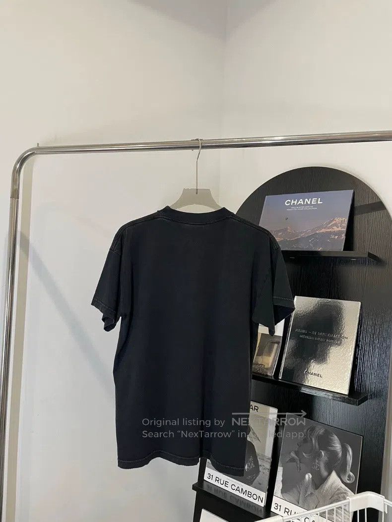 Balenciaga Balenciaga Emblem Embroidered Round Neck Short Sleeve Blac Size US XS / EU 42 / 0 - 2 Thumbnail