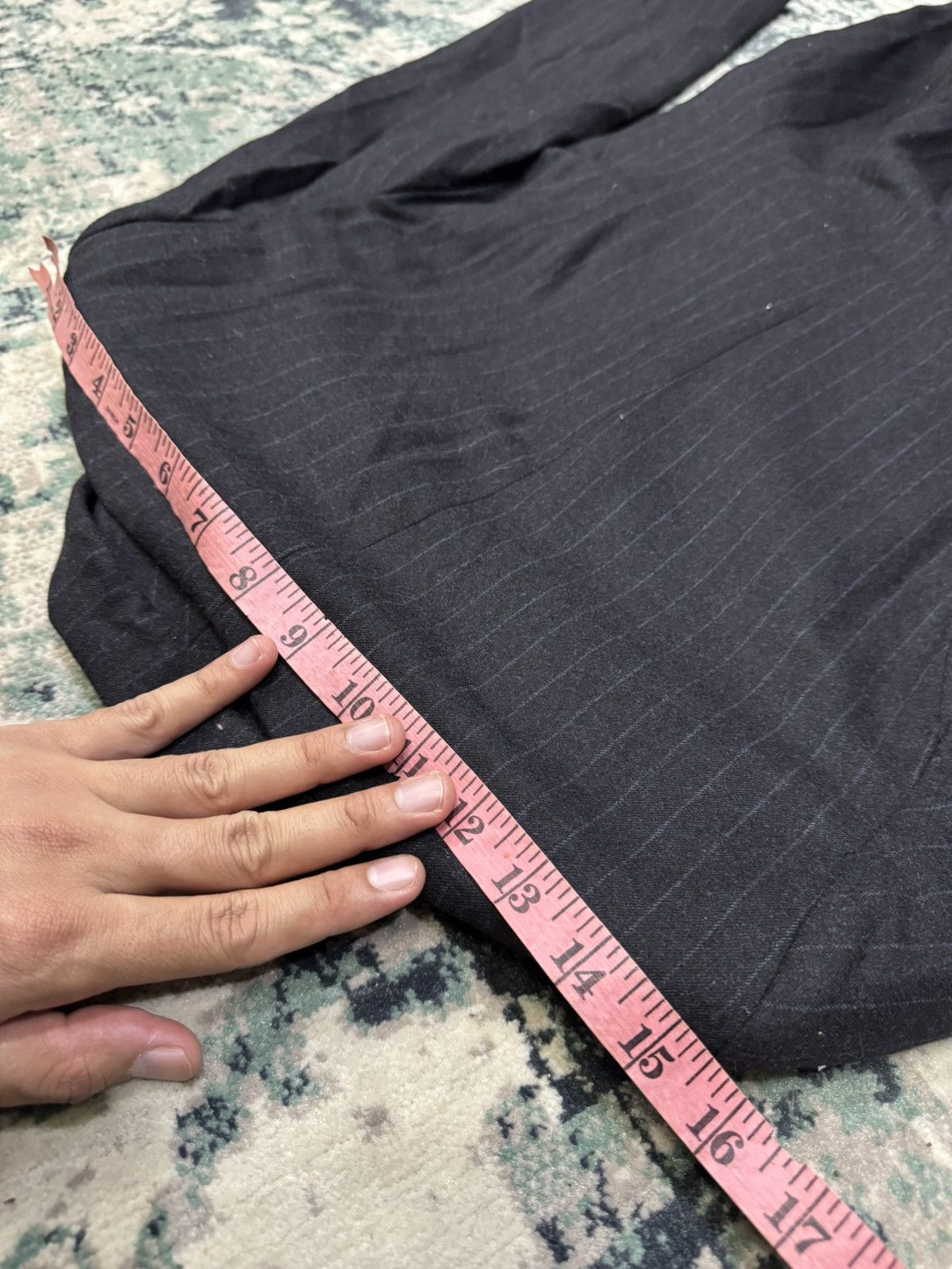 Gucci GUCCI PINSTRIPE POINT BLAZER Size XS / US 0-2 / IT 36-38 - 6 Thumbnail