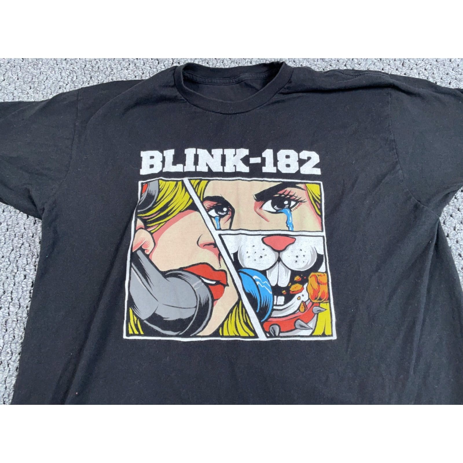 Vintage VINTAGE Retro Blink-182 Rabbit Girl Print T-Shirt Adult Large Black Punk Music Unbranded Shirt Men Size US L / EU 52-54 / 3 - 3 Thumbnail