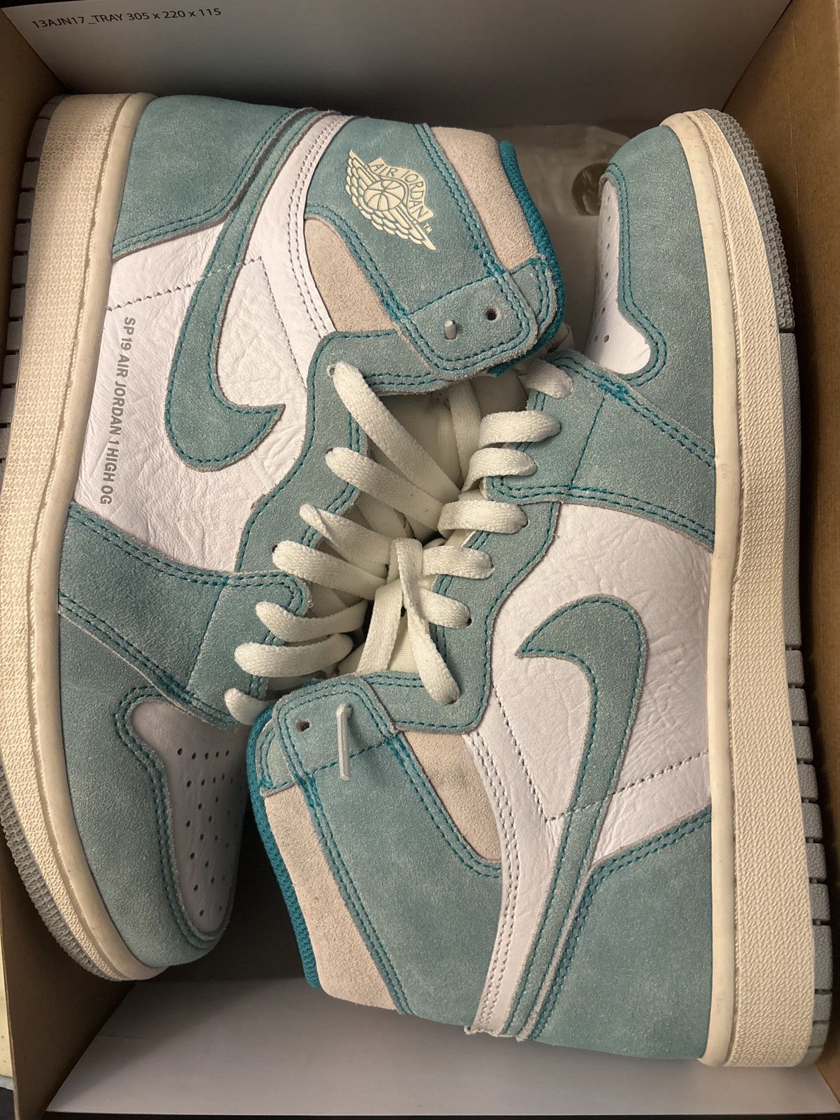 Jordan Brand Turbo Green Jordan 1s Size US 8.5 / EU 41-42 - 2 Thumbnail