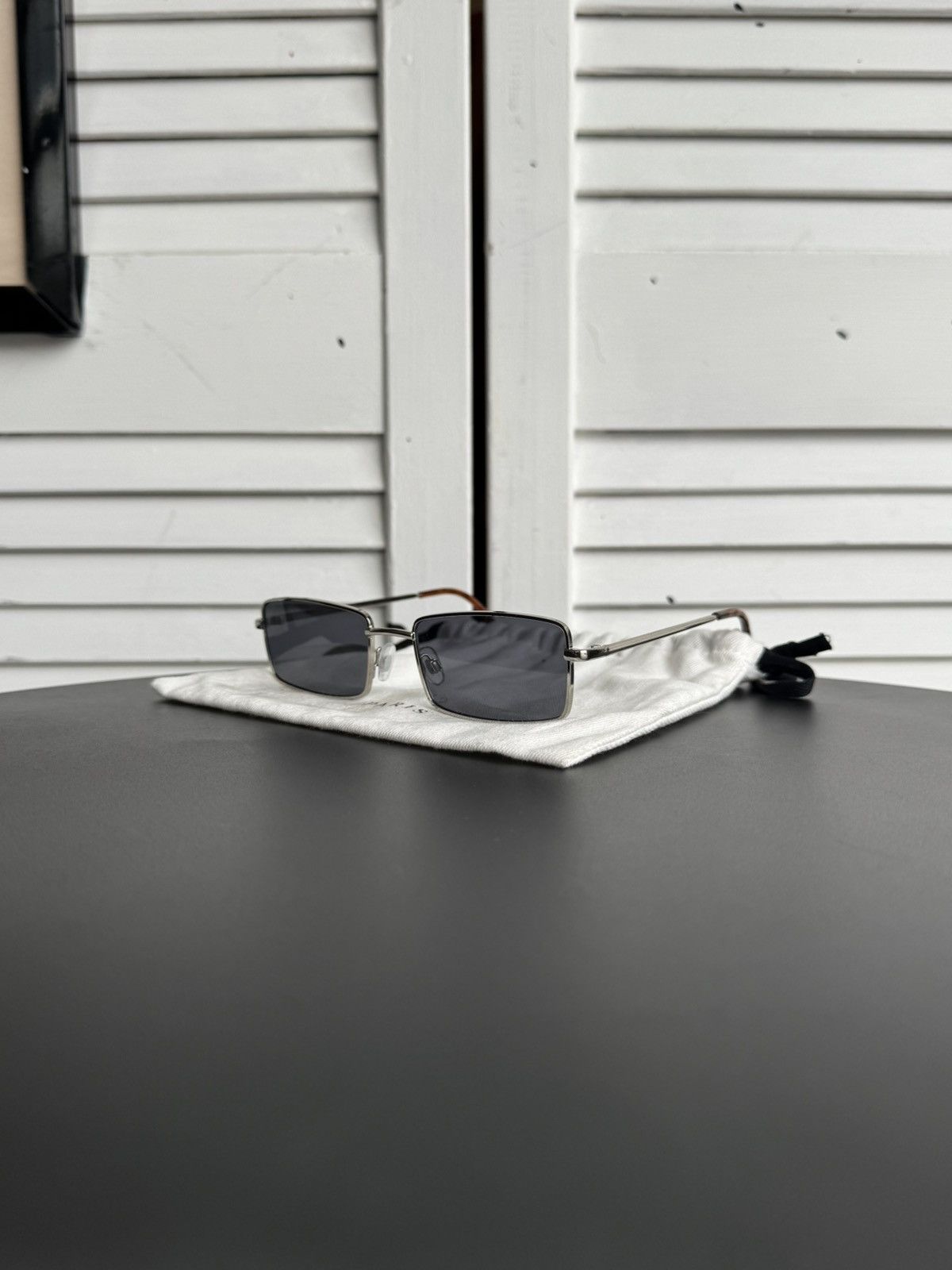Vintage Vintage Y2K Rectangular Narrow Metal Sunglasses Silver Frame Size ONE SIZE - 8 Thumbnail