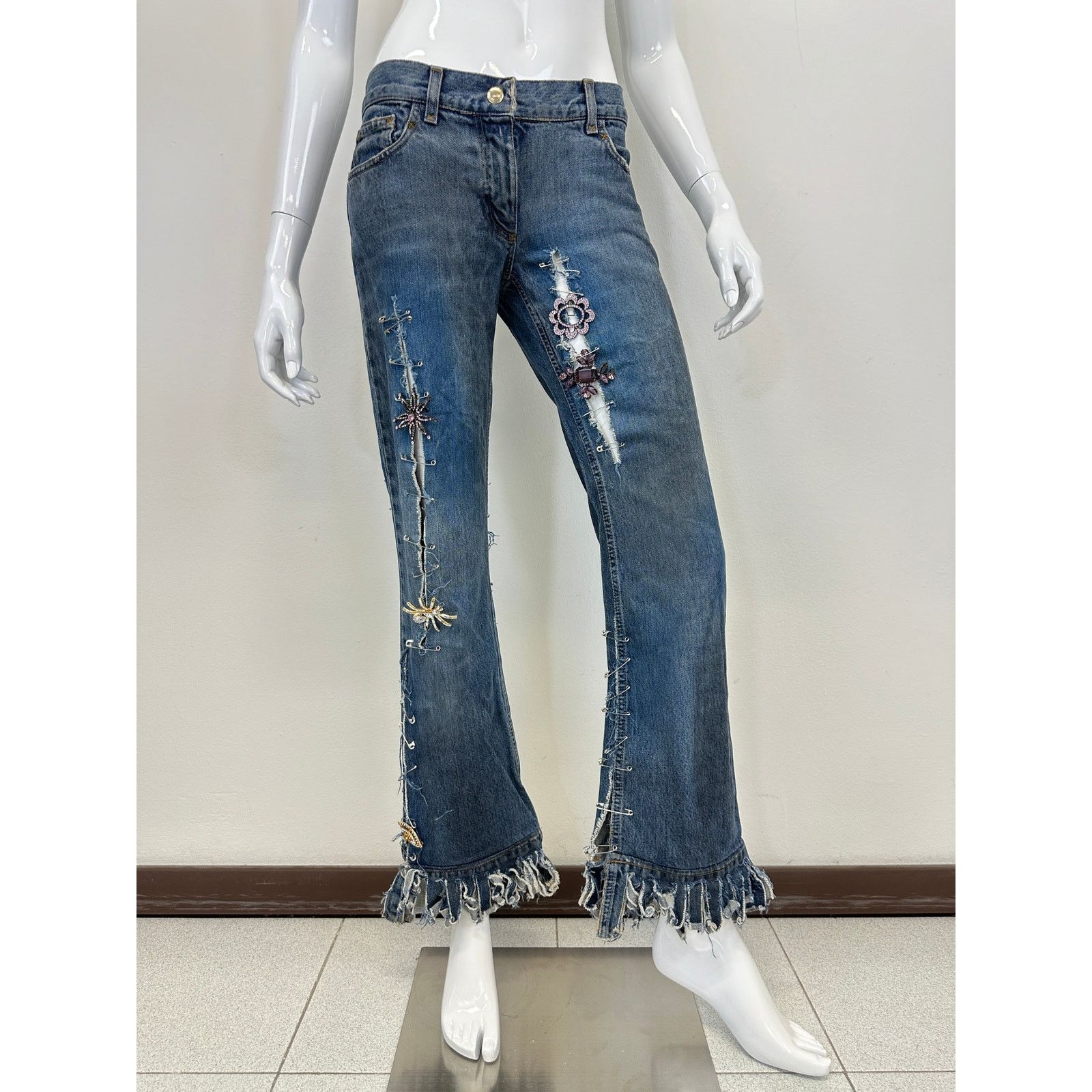 Dolce & Gabbana S/S 2001 Dolce & Gabbana safety pin punk jeans with broches Size 27" / US 4 / IT 40 - 3 Thumbnail