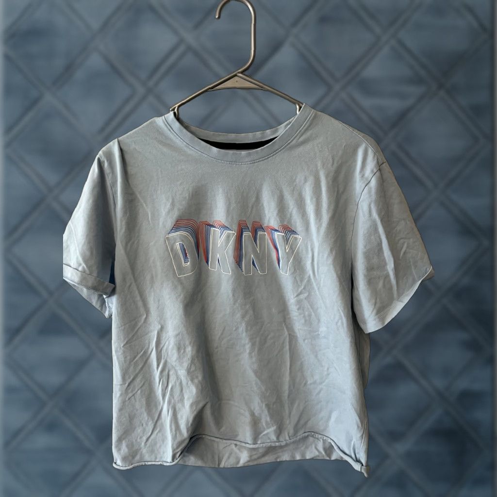 DKNY DKNY Shirt Women M Blue Logo Graphic Crew Neck Short Sleeve T Shirt Size M / US 6-8 / IT 42-44 - 1 Thumbnail