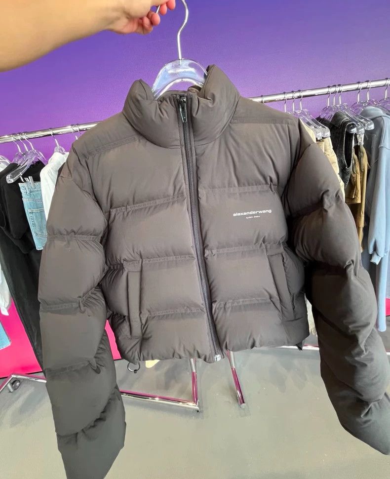 Alexander Wang Alexander Wang Women's Short Logo Down Jacket Size XS / US 0-2 / IT 36-38 - 1 Thumbnail