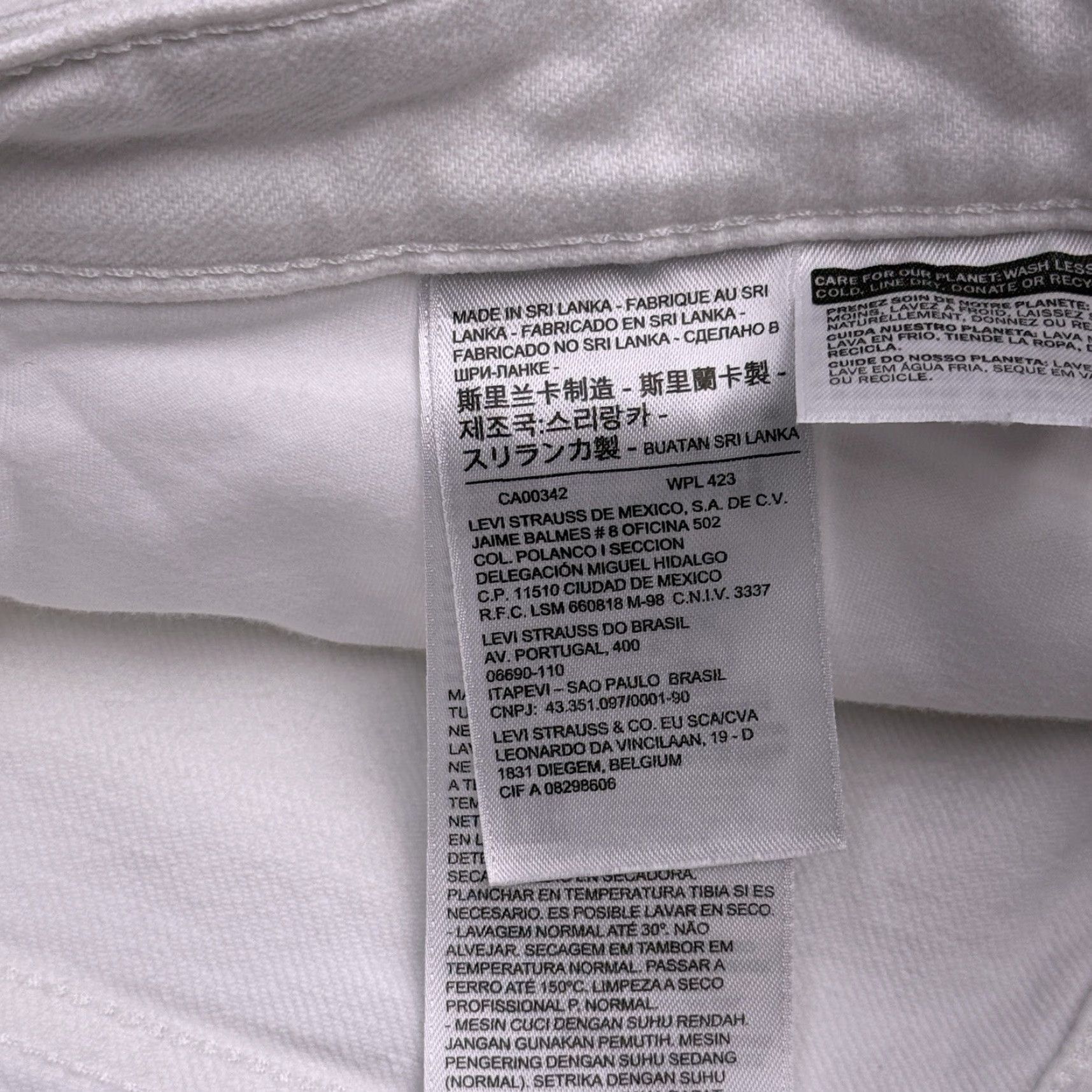 Levi's Levi's 414 Classic Straight Jeans Womens 18W White High Rise Stretch Size 40" / US 18 - 5 Thumbnail