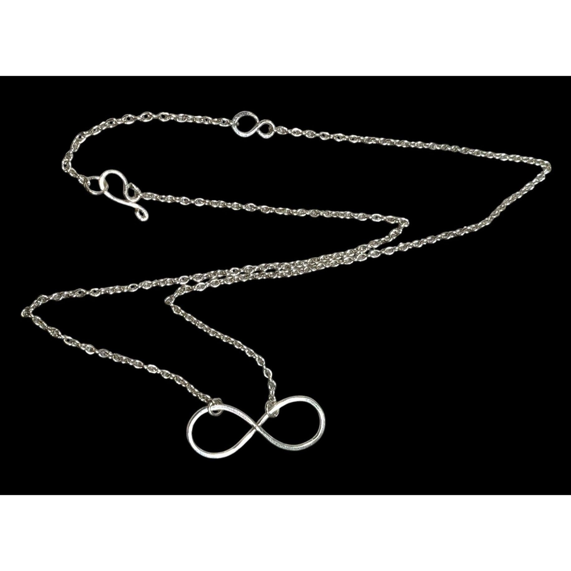 Other Dainty Infinity Pendant Silver Tone Necklace Size ONE SIZE - 1 Thumbnail