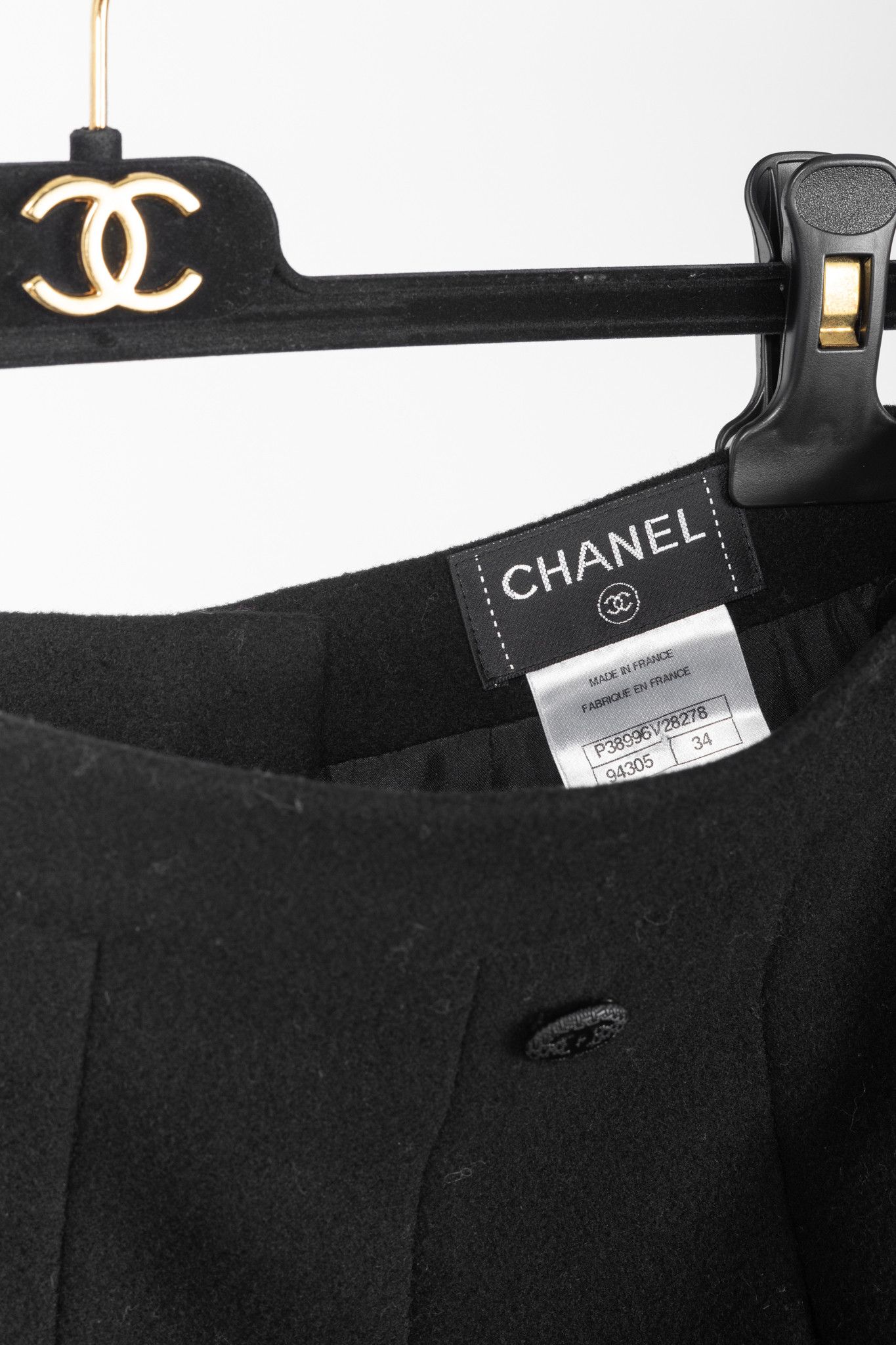 Chanel Chanel Black Wool-Blend Panelled A-Line Knee-Length Skirt Size 26" / US 2 / IT 38 - 4 Thumbnail