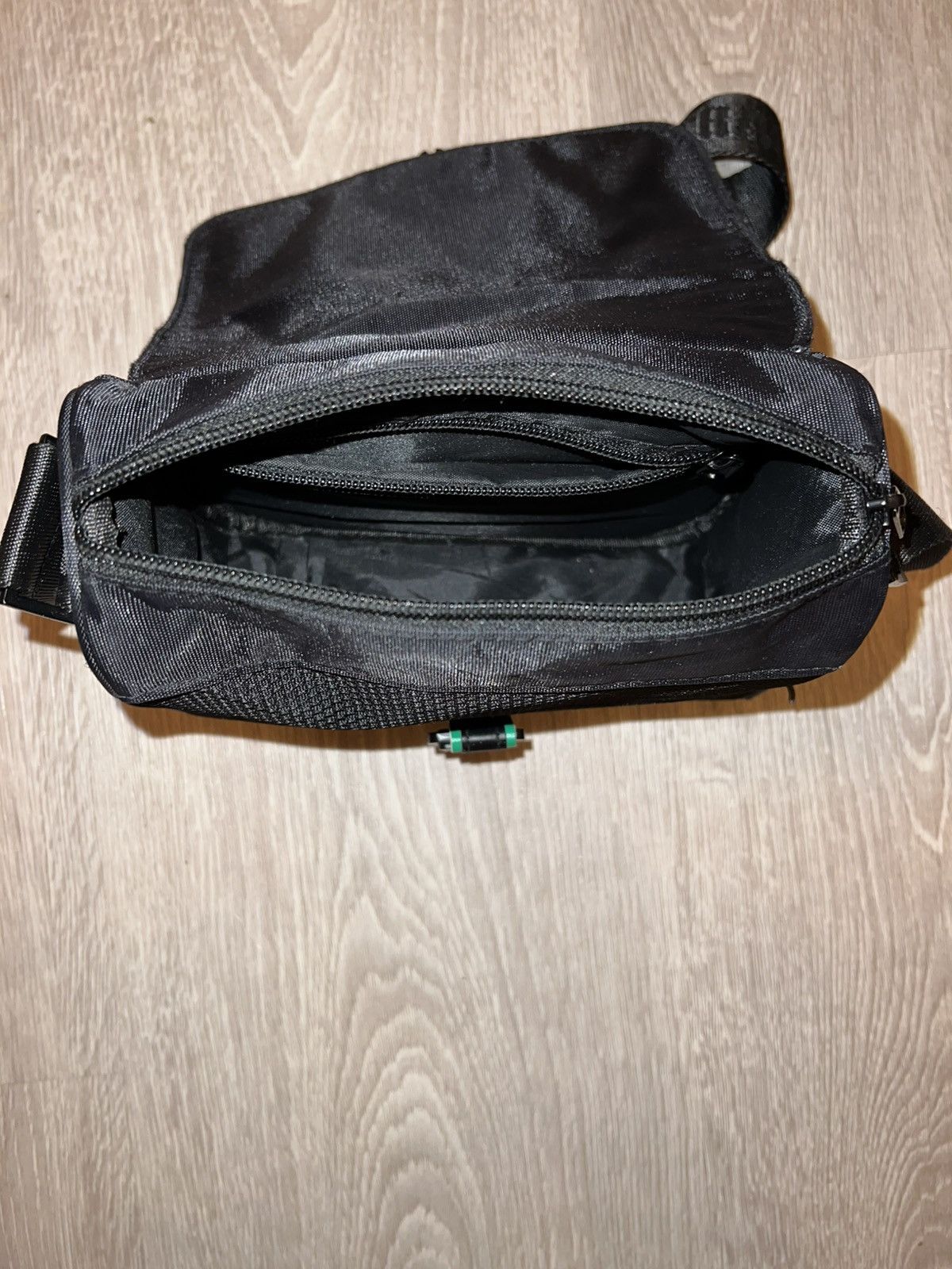 Trapstar London Trapstar Messenger Bag 1.0 Size ONE SIZE - 6 Thumbnail