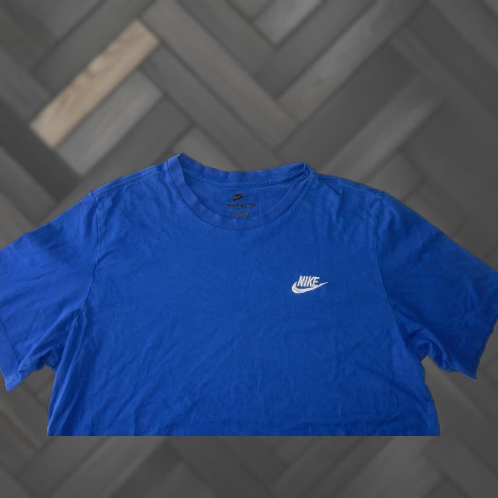 Nike Nike Men's T Shirt L Blue Cotton Short Sleeve Shirt Mens Size US L / EU 52-54 / 3 - 1 Thumbnail