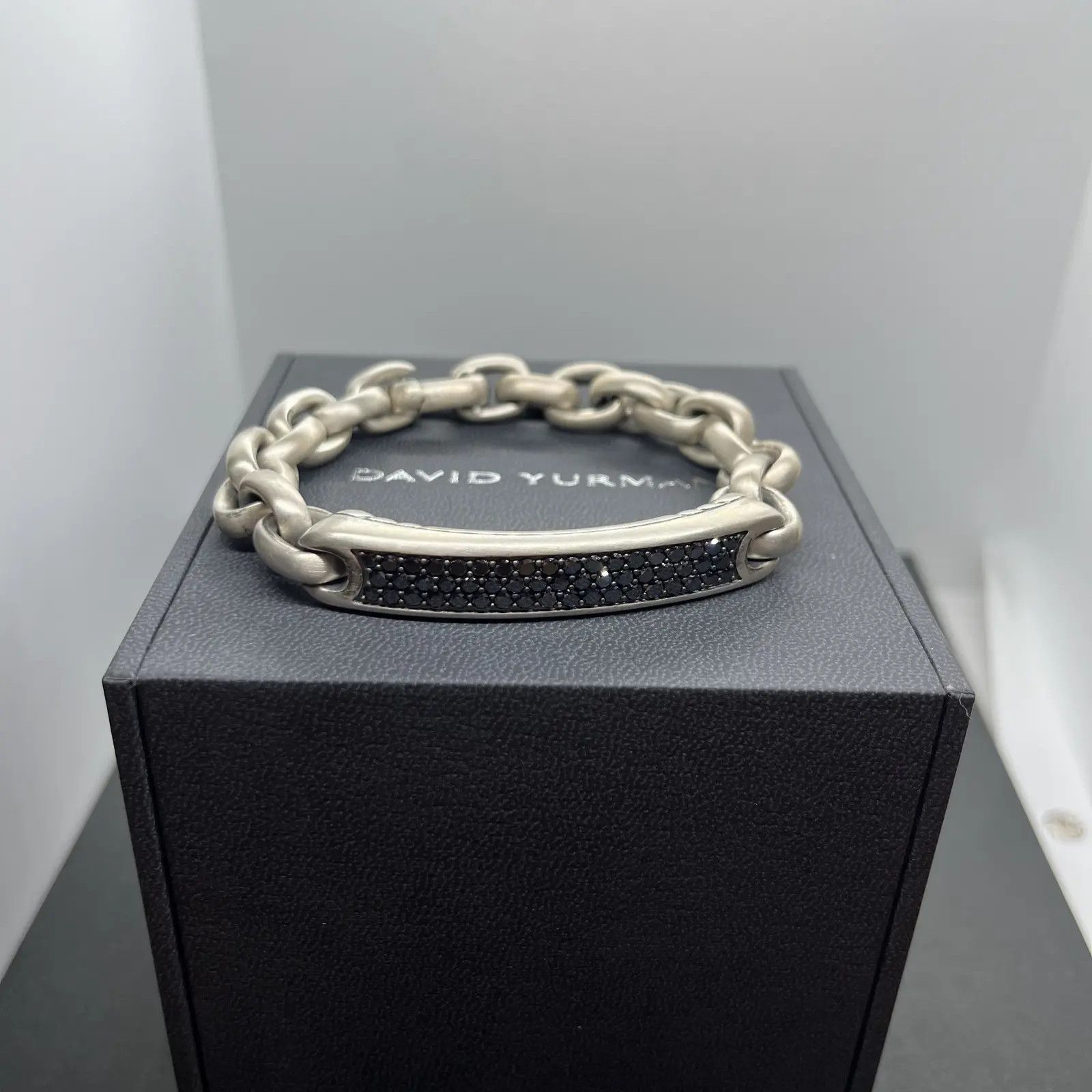 David Yurman David Yurman Black Diamond Bracelet Medium Size ONE SIZE - 1 Thumbnail