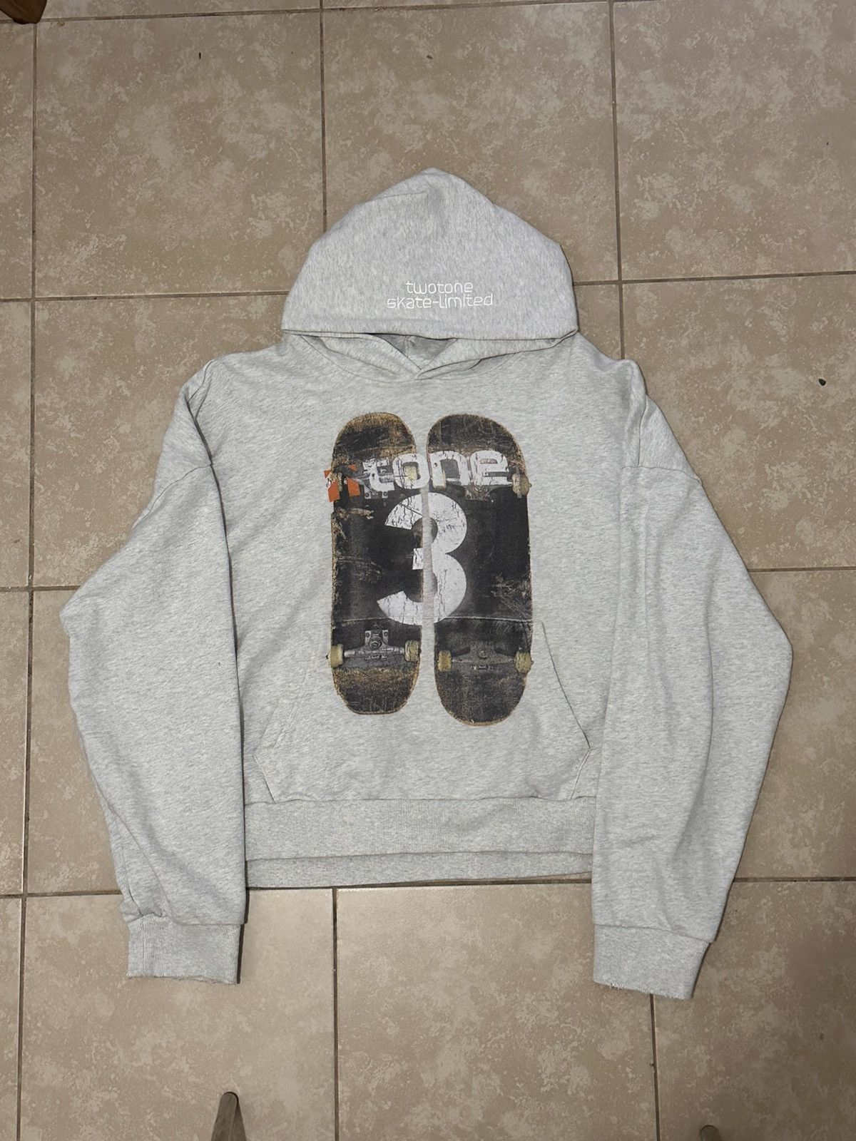 Japanese Brand twotone.us TONE 3 Skate 2 Cropped Hoodie Size US XL / EU 56 / 4 - 1 Thumbnail