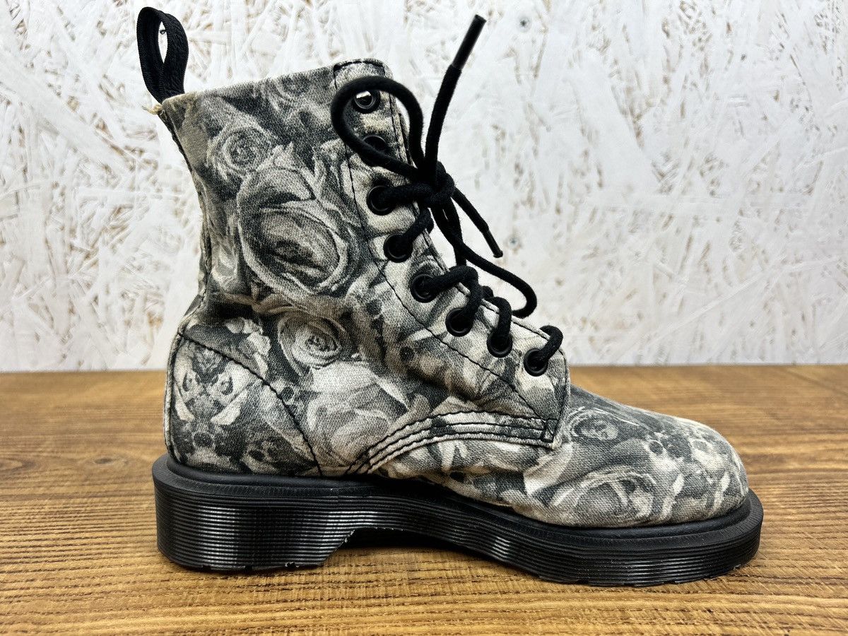 Dr. Martens Dr Martens 1460 Beckett Canvas Black Grey Roses Boots US 4 Size US 4 / IT 34 - 6 Thumbnail