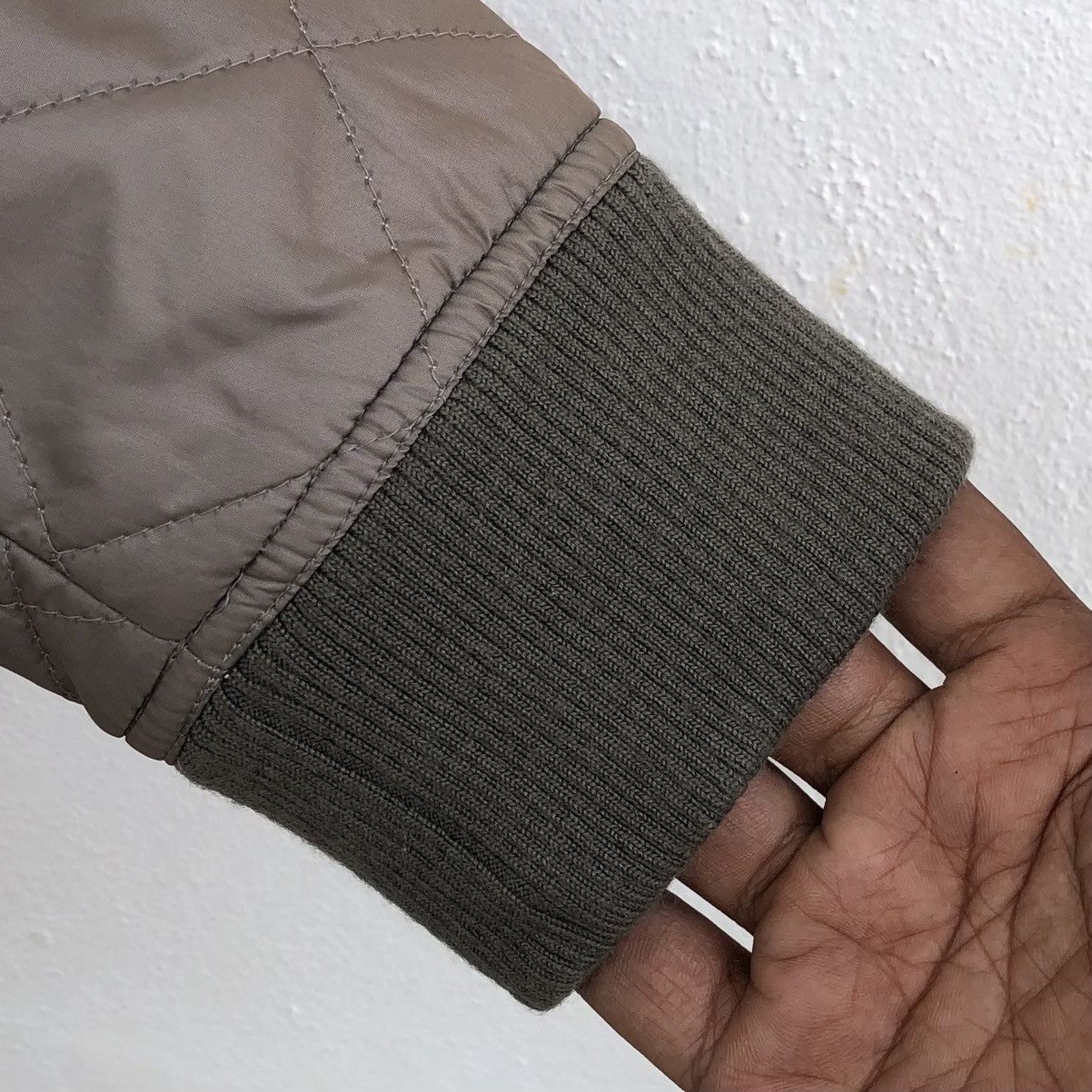 Burberry Burberry Black Label Diamond Quilted Bomber Jacket Size US M / EU 48-50 / 2 - 15 Thumbnail