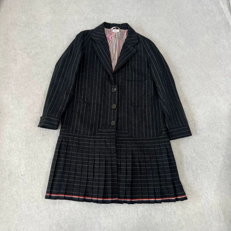 Thom Browne Elegant Grey Striped Wool Suit Skirt-dmc Size US 31 - 1 Thumbnail