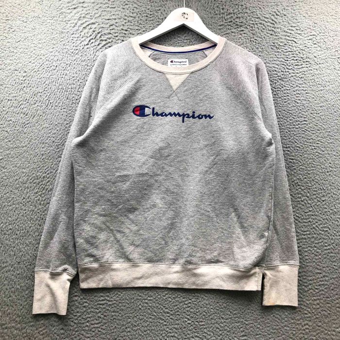 Vintage Champion V Stitch Distressed Sweatshirt - Men's Small