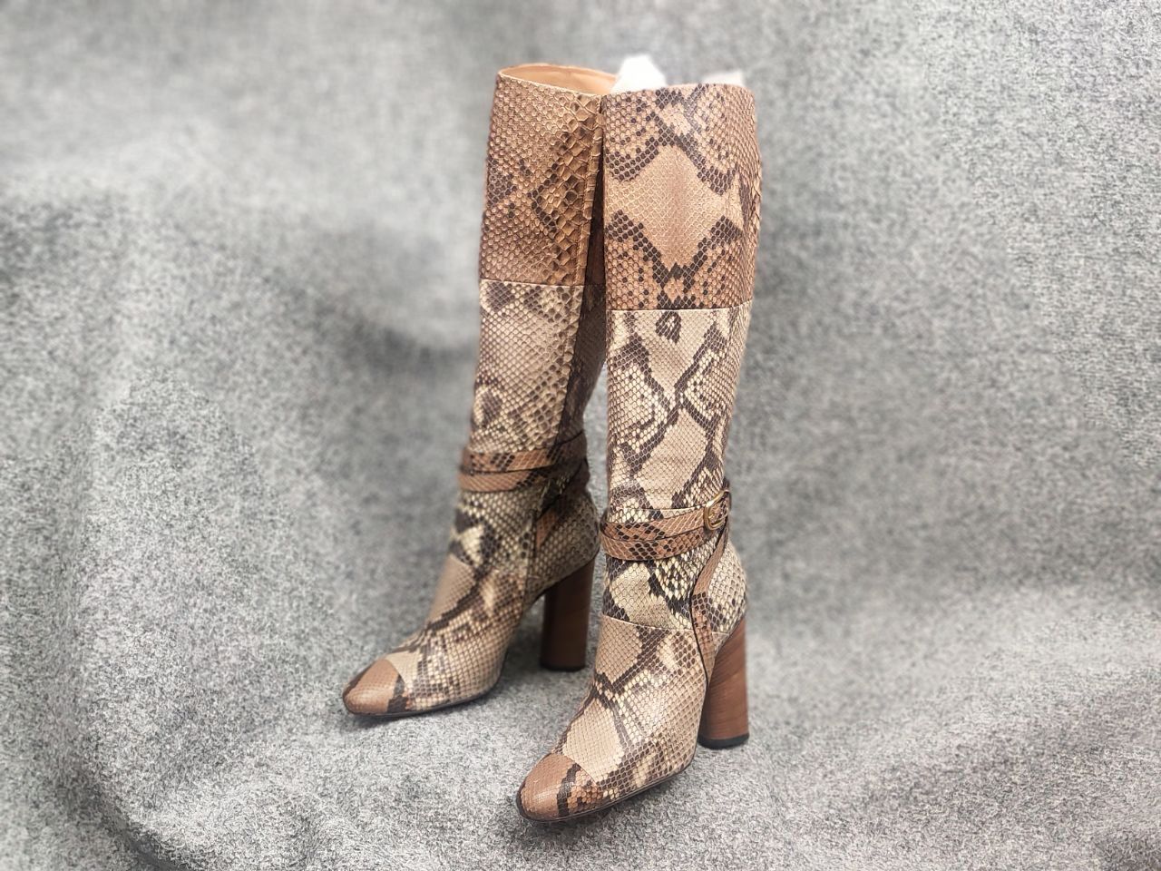Gucci Gucci Authentic Python Snake Horsebit Knee Zip High Boots Size US 9.5 / IT 39.5 - 8 Thumbnail