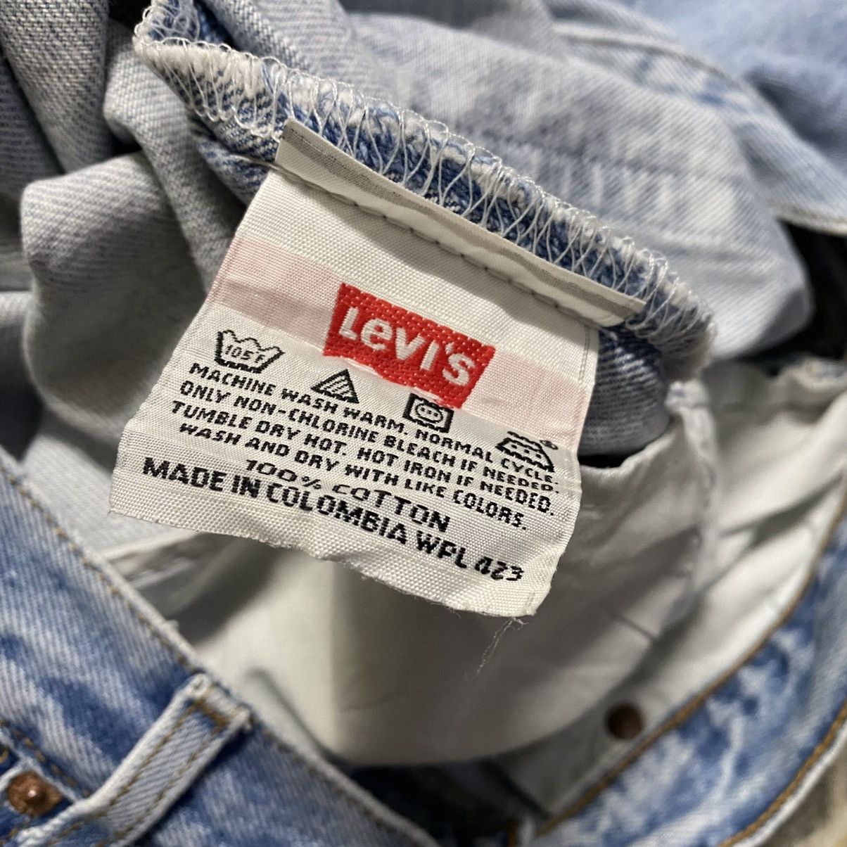 Levi's Vintage 90s Levis 501 Lightwash Jeans Size US 32 / EU 48 - 22 Thumbnail
