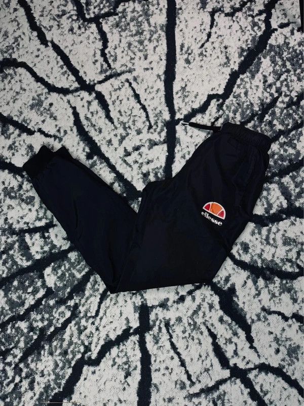 Ellesse Ellesse rustling tracksuit pants black S logo Size US 36 / EU 52 - 1 Thumbnail