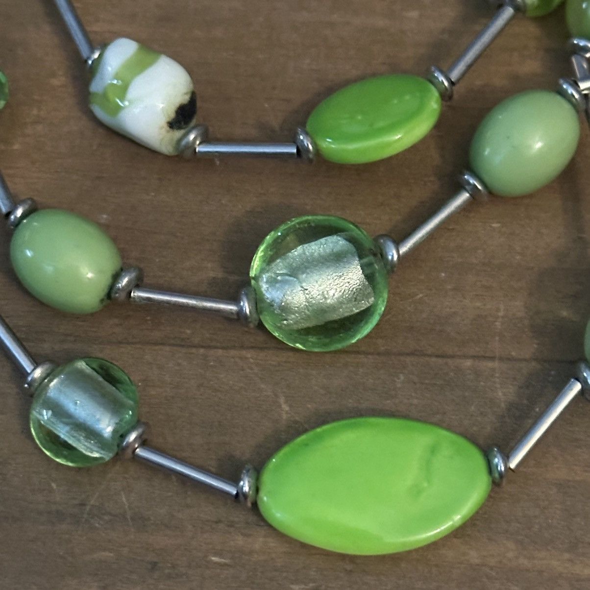 Other Silver tone multi strand layered green bead necklace Size ONE SIZE - 4 Thumbnail