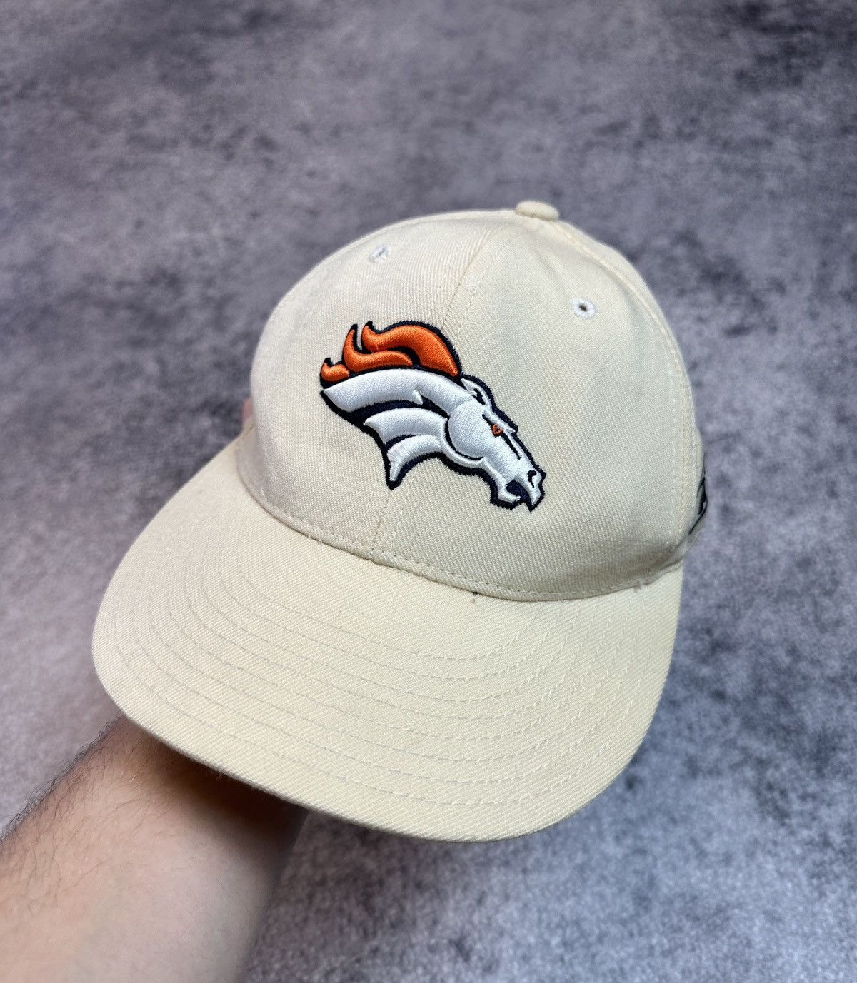 NFL × Reebok Vintage Reebok Denver Broncos Logo NFL cap Streetwear USA Size ONE SIZE - 1 Thumbnail