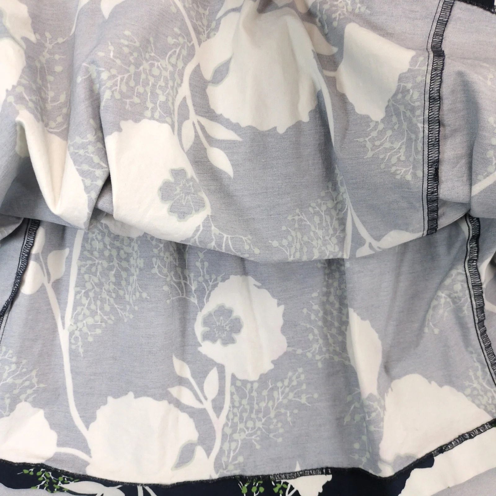 Other Talbots Navy Floral Print A-Line Skirt 16 Petite Knee-Length Size 38" / US 16 / IT 52 - 9 Thumbnail