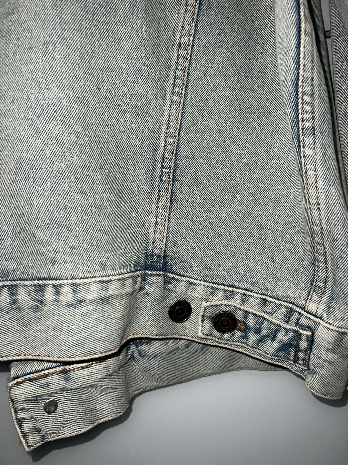 Balenciaga Balenciaga Logo Denim Jacket Size US L / EU 52-54 / 3 - 4 Thumbnail