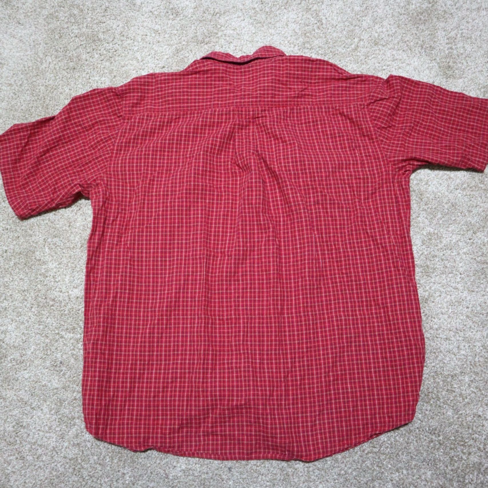 Urban Outfitters VINTAGE Outfitters Red Plaid Cotton Button-Up Shirt Men's Large Short Sleeve Bobby Socks Size US L / EU 52-54 / 3 - 8 Thumbnail