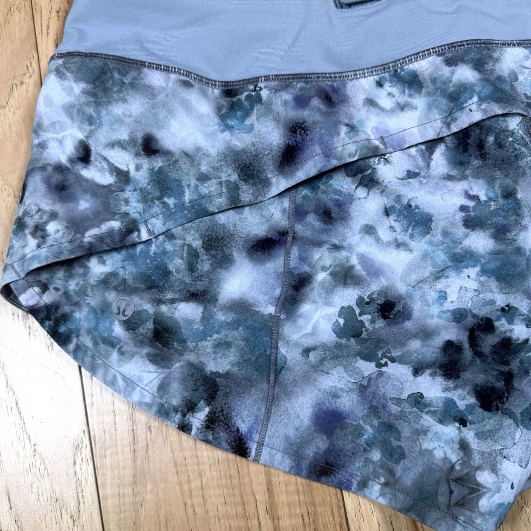Lululemon Lululemon Shorts Womens 6 Speed Up Low-Rise Kaleidofloral Multi Blue Cast Floral Athletic Activewear Black Ladies Size 28" / US 6 / IT 42 - 5 Thumbnail