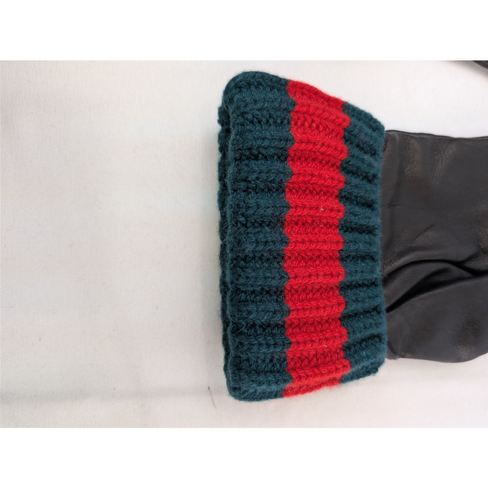 Gucci o1rshd1 Size: OS / Leather Ripped Cuff Gloves in Black Size ONE SIZE - 5 Thumbnail