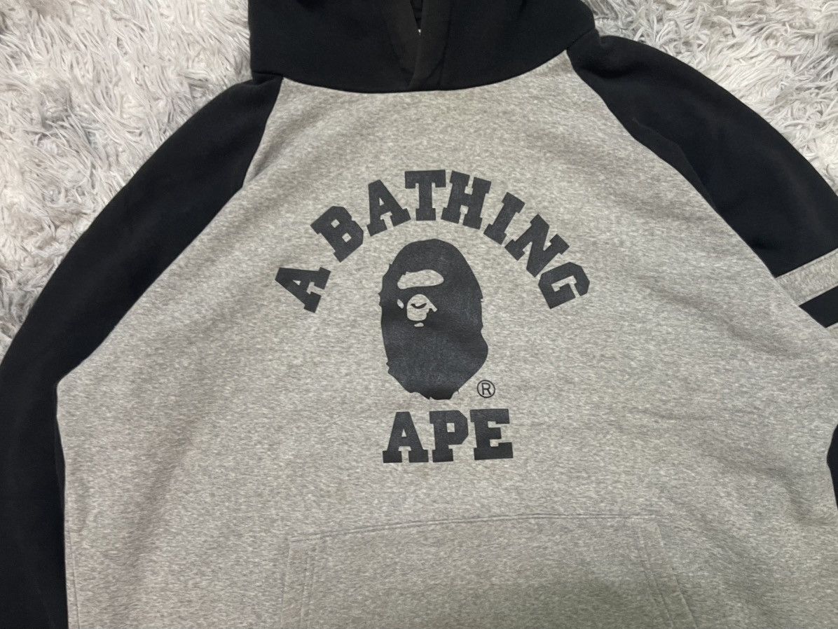 Bape VINTAGE OG BAPE COLLEGE PULLOVER HOODIE RARE Size US XL / EU 56 / 4 - 7 Thumbnail