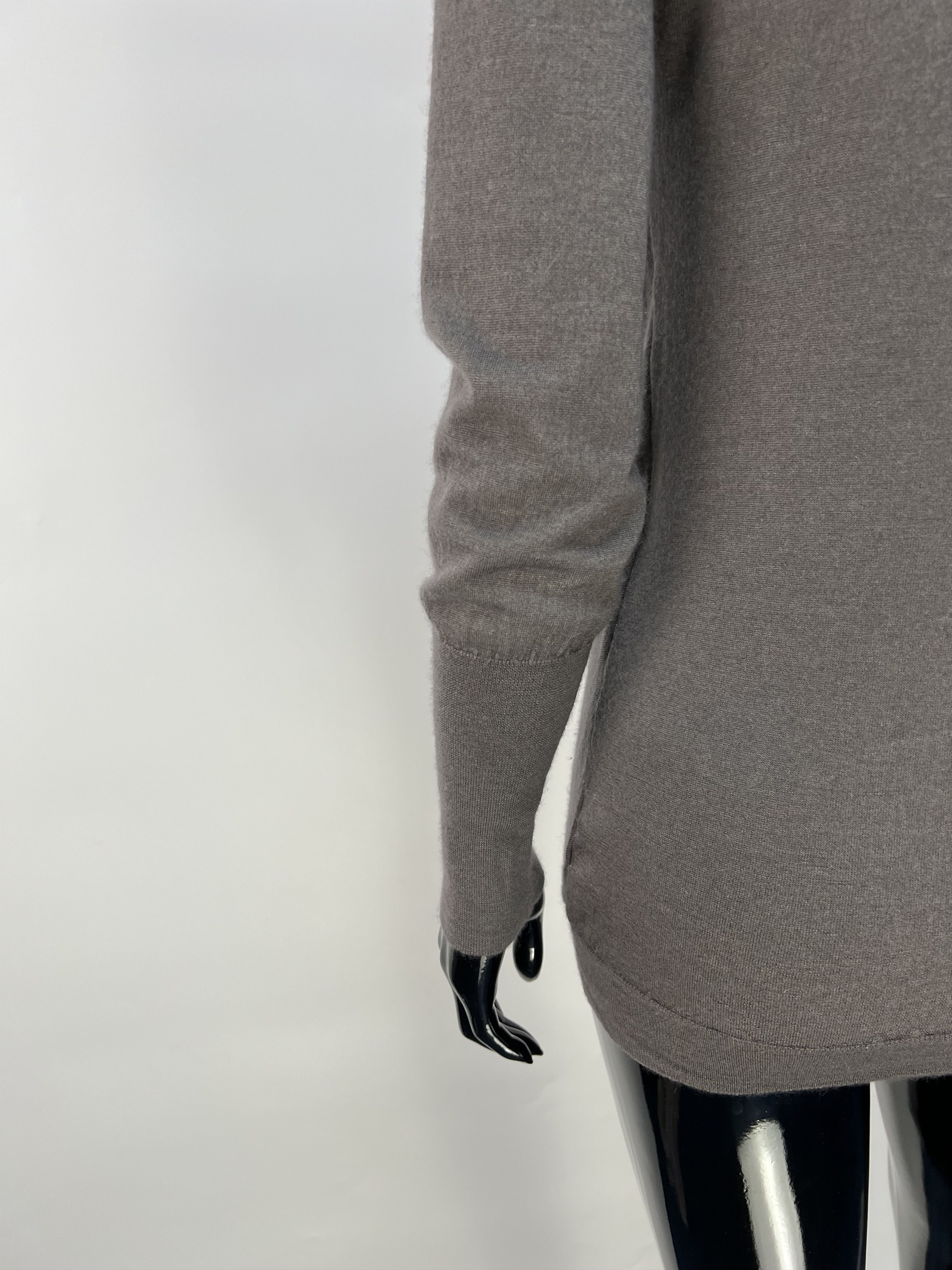 Brunello Cucinelli Brunello Cucinelli Gray Cashmere Silk Sweater Pullover Size M / US 6-8 / IT 42-44 - 8 Thumbnail