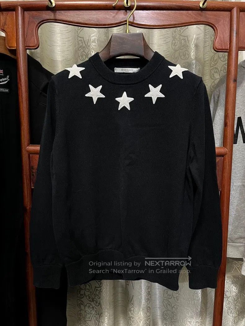 Givenchy Givenchy Black Star Knit Sweatshirt. | Grailed